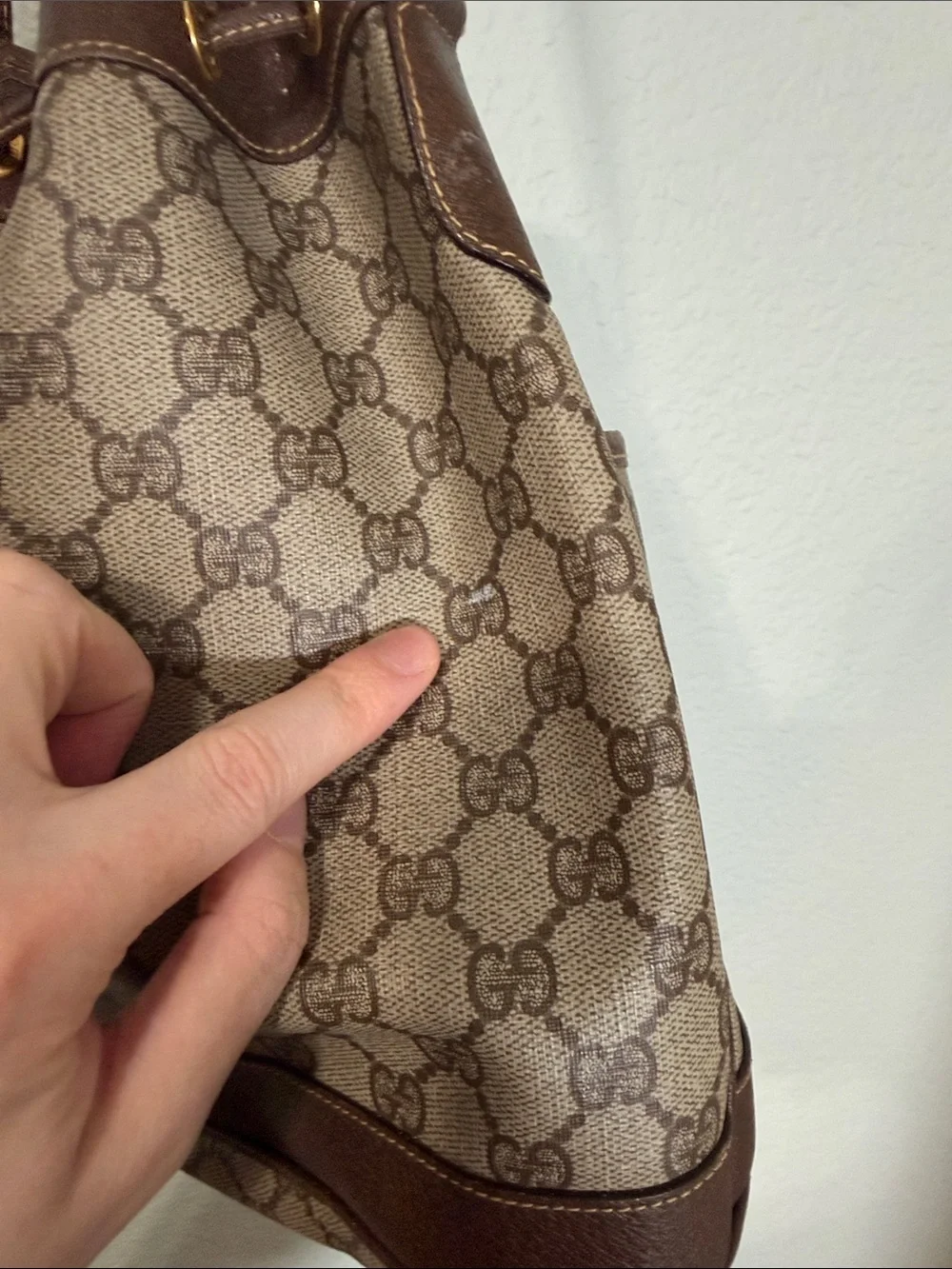 Authentic  GUCCI Brown & Cream GG Supreme Monogram Drawstring Shoulder Bag Purse - Picture 6 of 13
